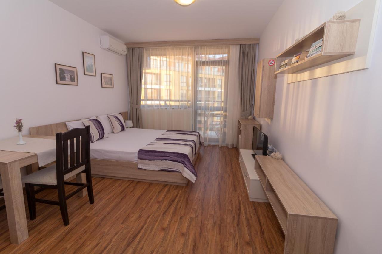 South Beach Apartment Nesebar Ngoại thất bức ảnh