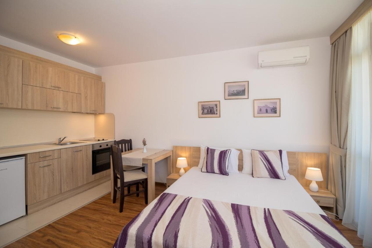 South Beach Apartment Nesebar Ngoại thất bức ảnh