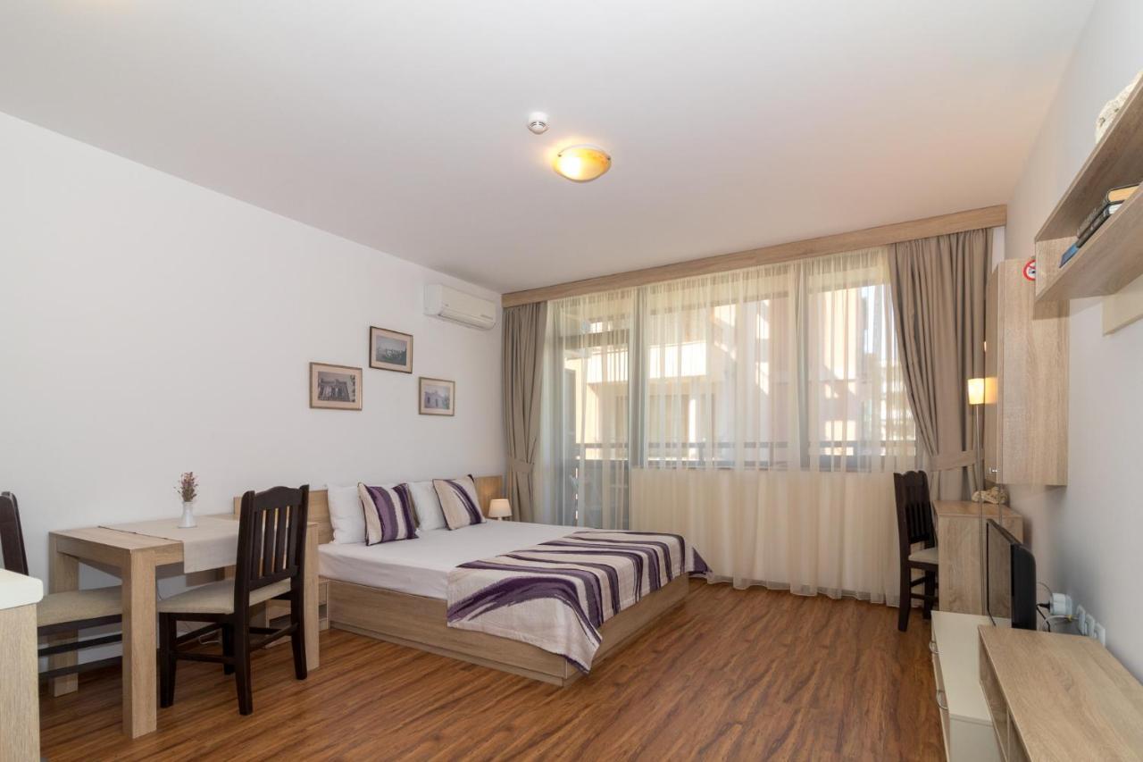 South Beach Apartment Nesebar Ngoại thất bức ảnh