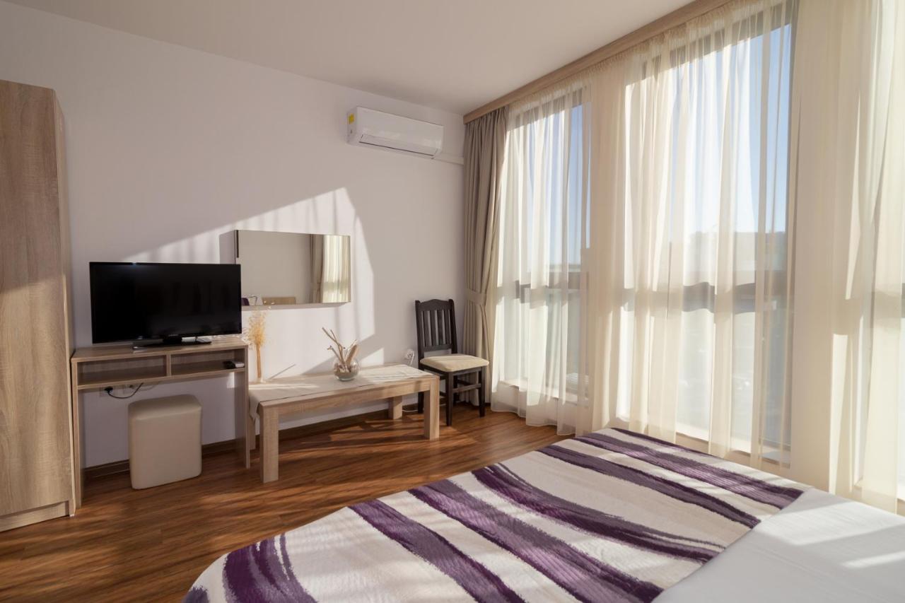 South Beach Apartment Nesebar Ngoại thất bức ảnh