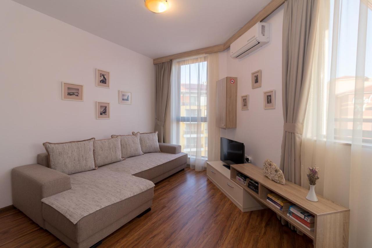 South Beach Apartment Nesebar Ngoại thất bức ảnh