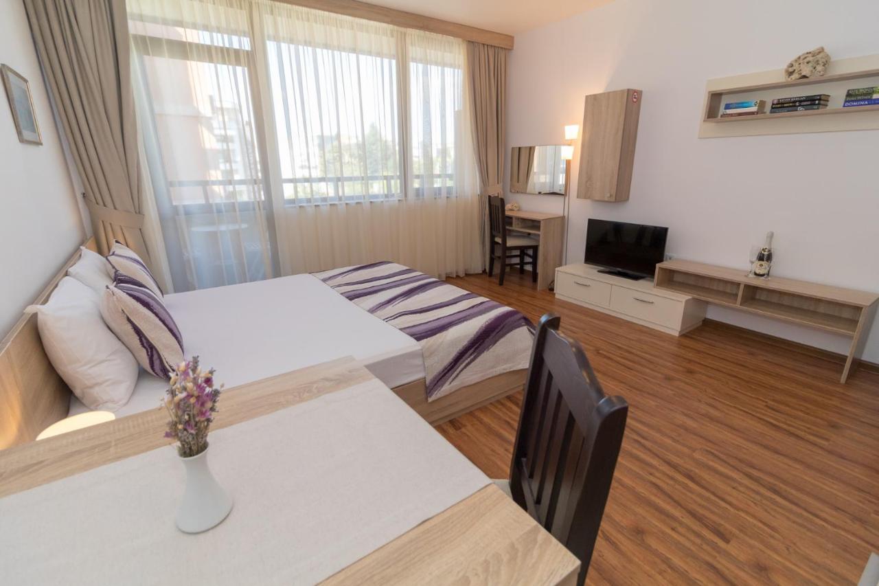 South Beach Apartment Nesebar Ngoại thất bức ảnh
